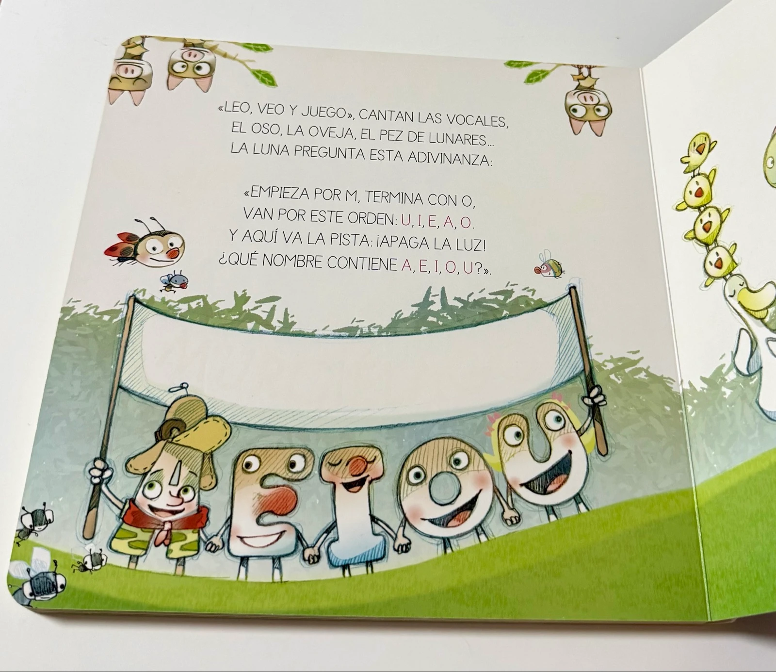 Libro Leo, veo y juego  – photo 5